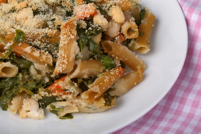 Romige pastaovenschotel met boerenkool