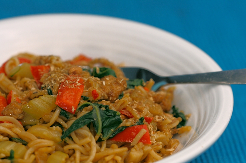 Wokschotel met mie en paksoi