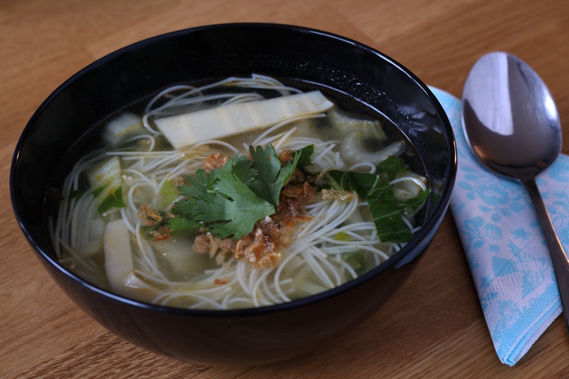 Noedelsoep met paksoi