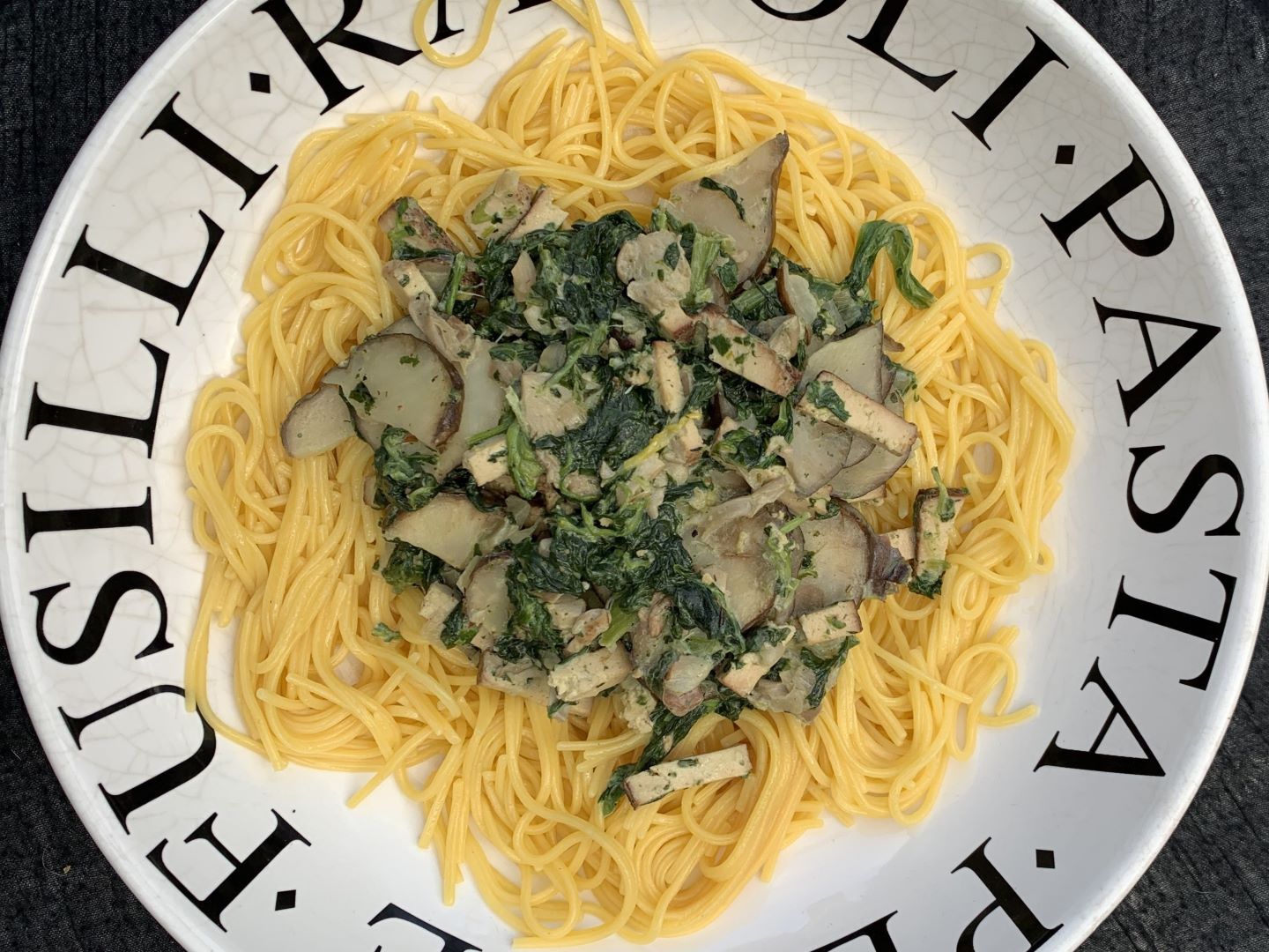 Glutenvrije spaghetti met aardpeer