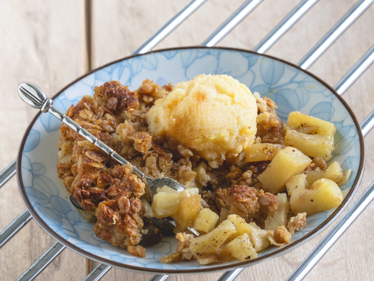 Tropische crumble met havermout