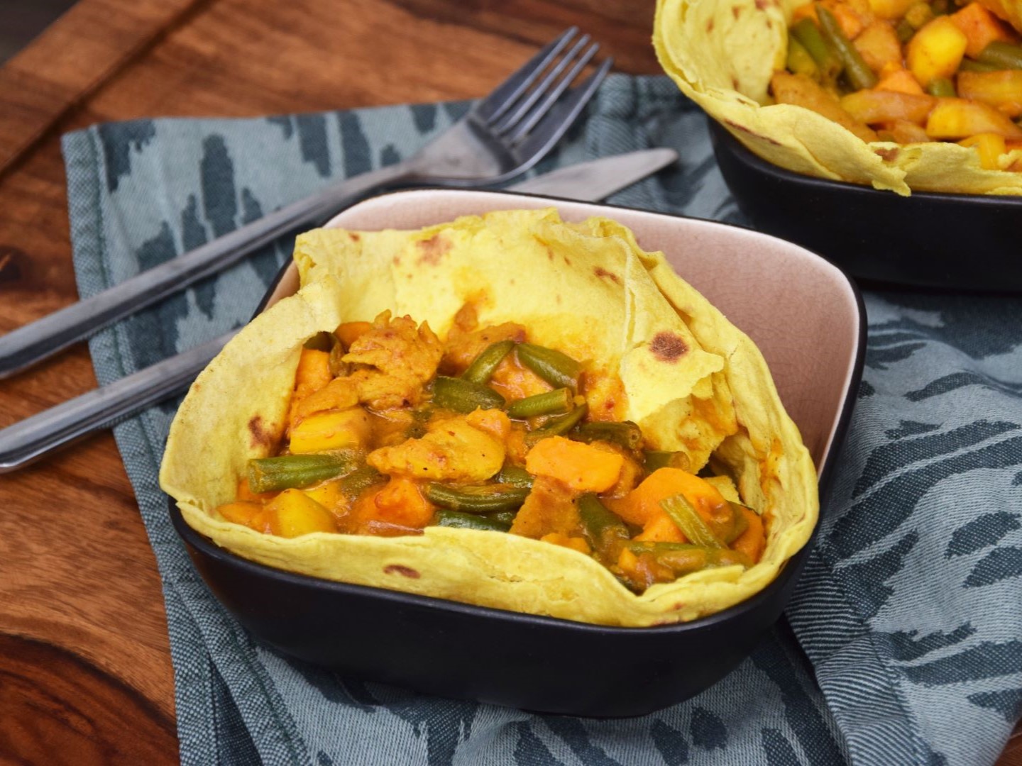 Roti met zoete aardappel en mango